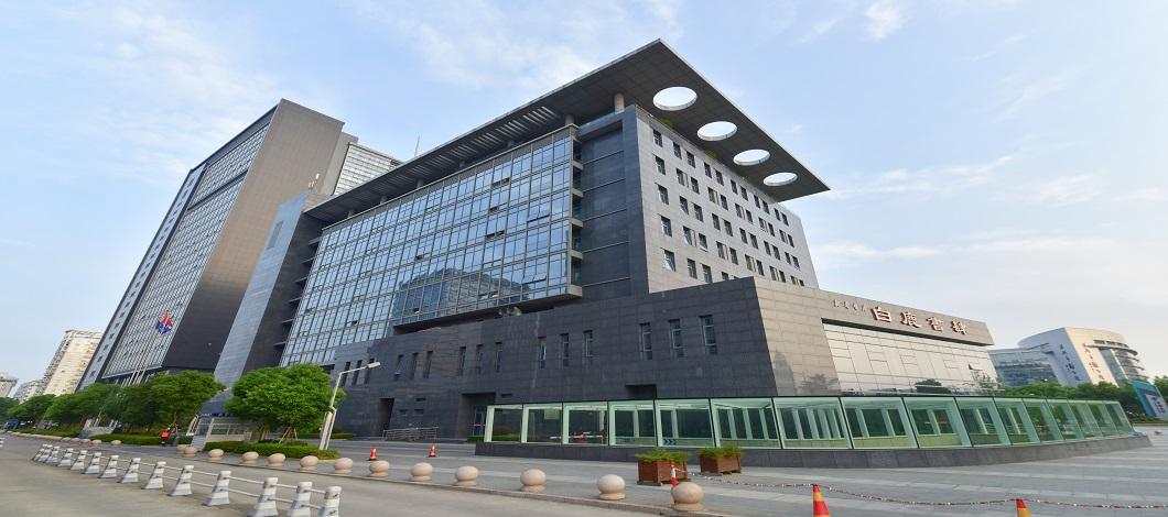 公司承建的浙江溫州電信大樓工程榮獲兩項(xiàng)（土建、安裝）中國(guó)建設(shè)工程魯班獎(jiǎng)
